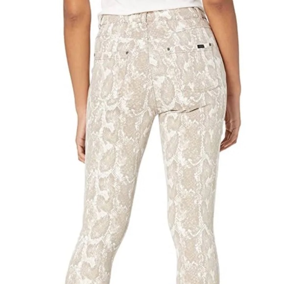 HUE Women's High Rise Denim Capri Legging - Taupe - Faded Python - NWT - Medium - Picture 14 of 14